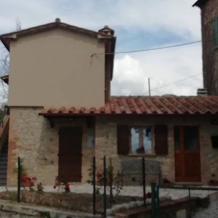 La Casetta Della Letizia Colle  Exterior foto