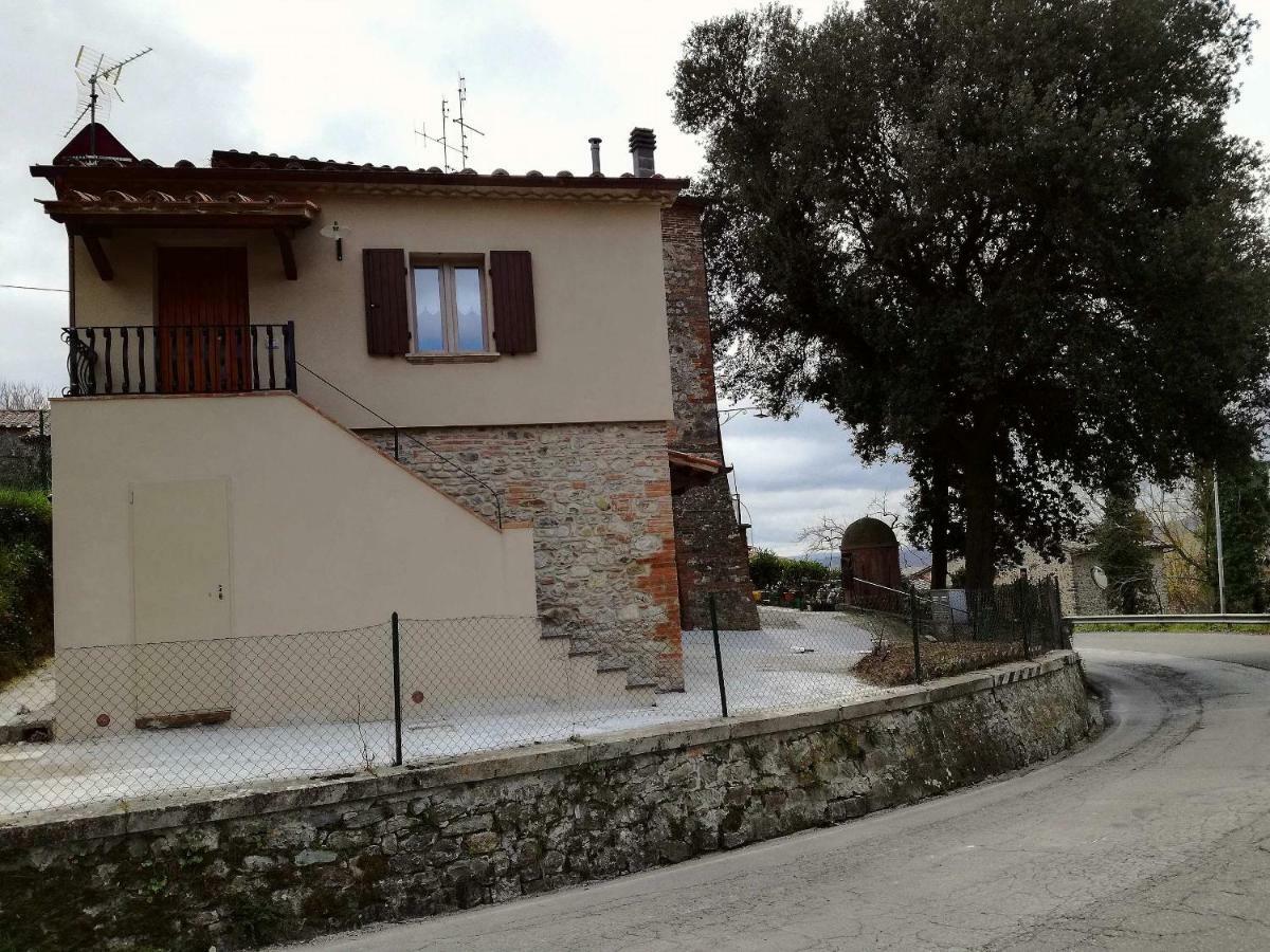 La Casetta Della Letizia Colle  Exterior foto